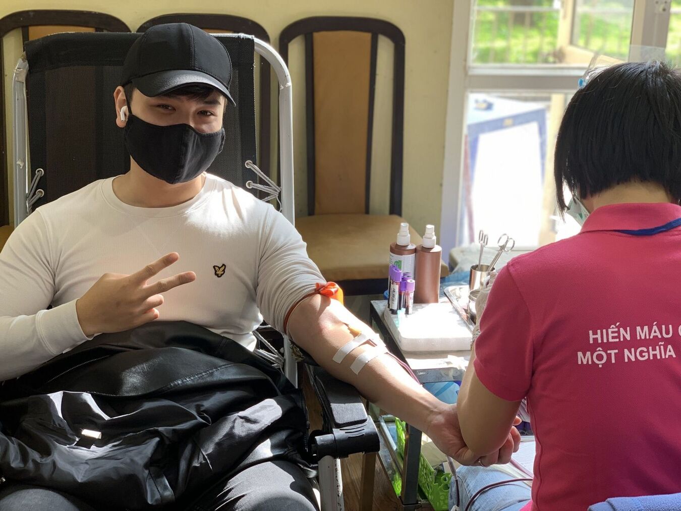 Ngày hội hiến máu tình nguyện khối CNVCLĐ - Liên đoàn lao động Quận Ba Đình