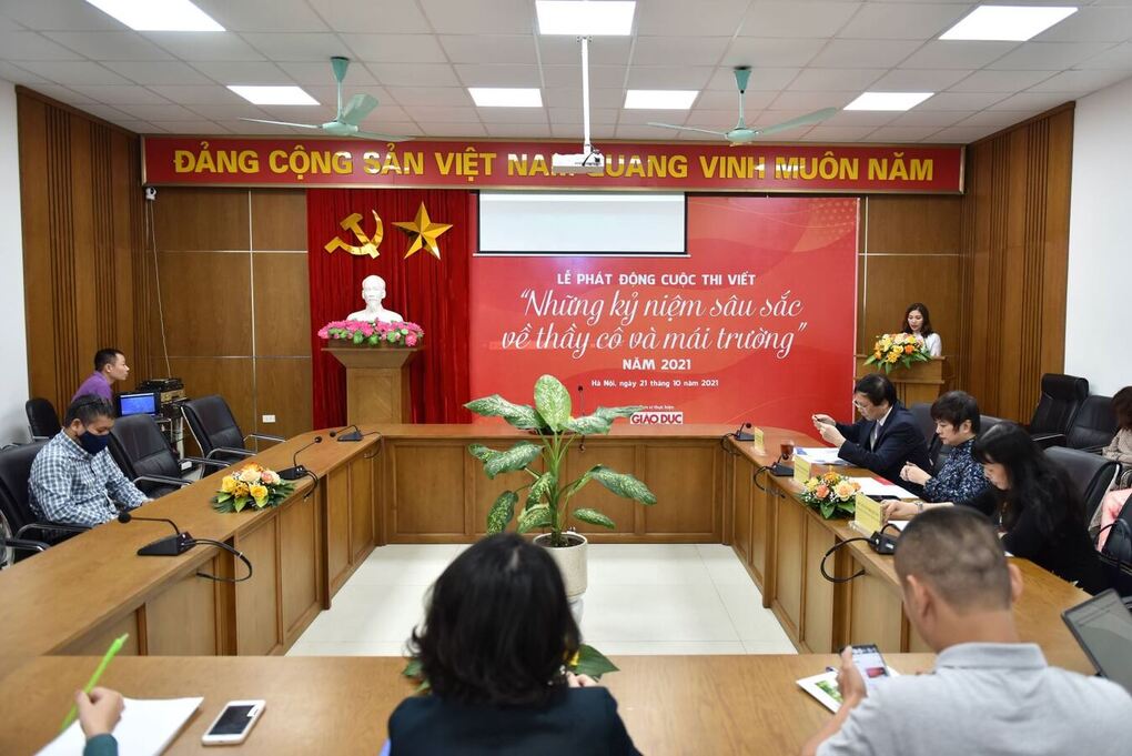 Phát động cuộc thi viết “Những kỷ niệm sâu sắc về thầy cô và mái trường”
