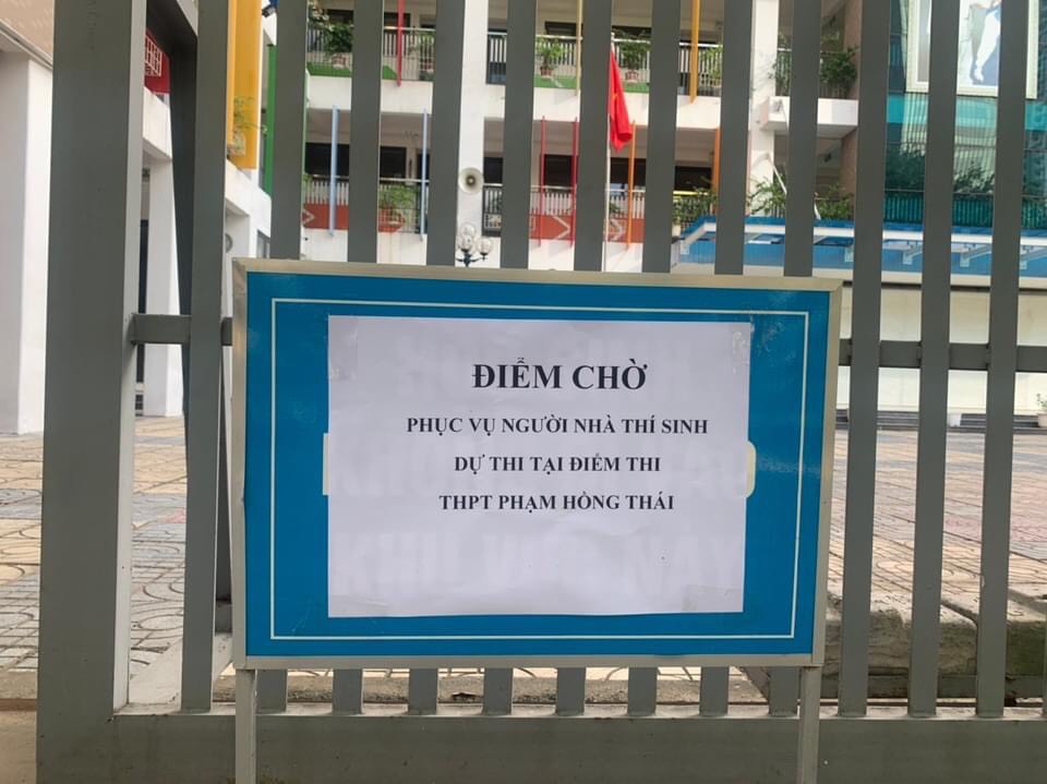 Điểm chờ Tiểu học Nguyễn Bá Ngọc đồng hành cùng phụ huynh trong kỳ thi tuyển sinh vào lớp 10 năm 2022