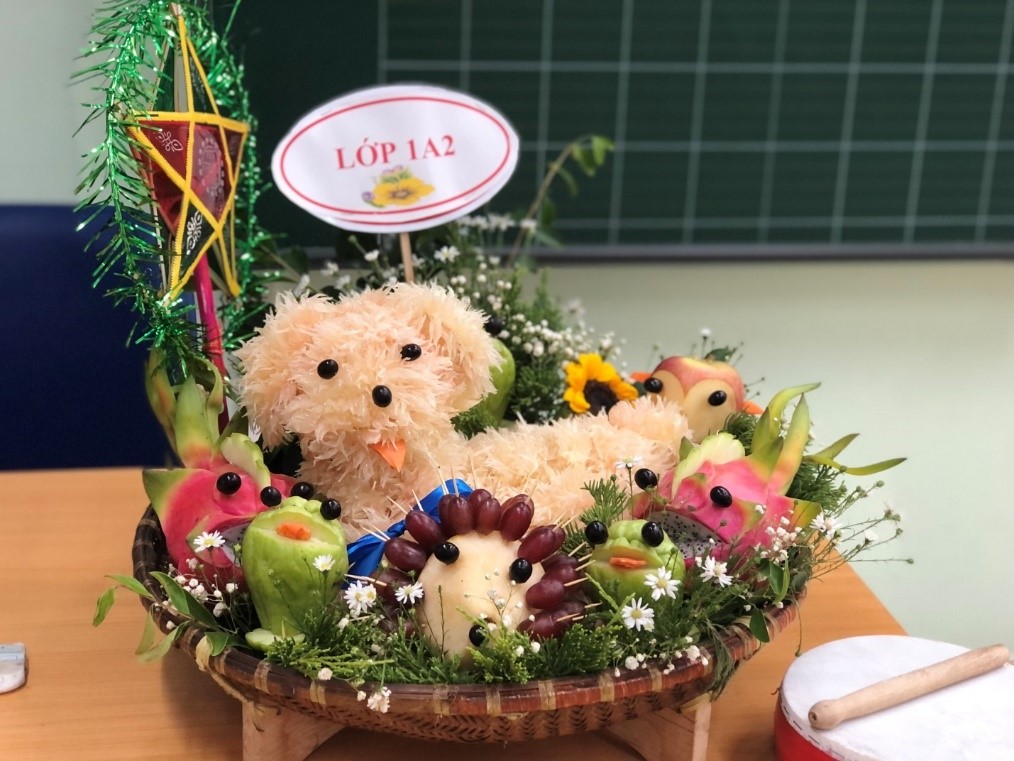 Không khí trung thu rộn ràng trong từng lớp học