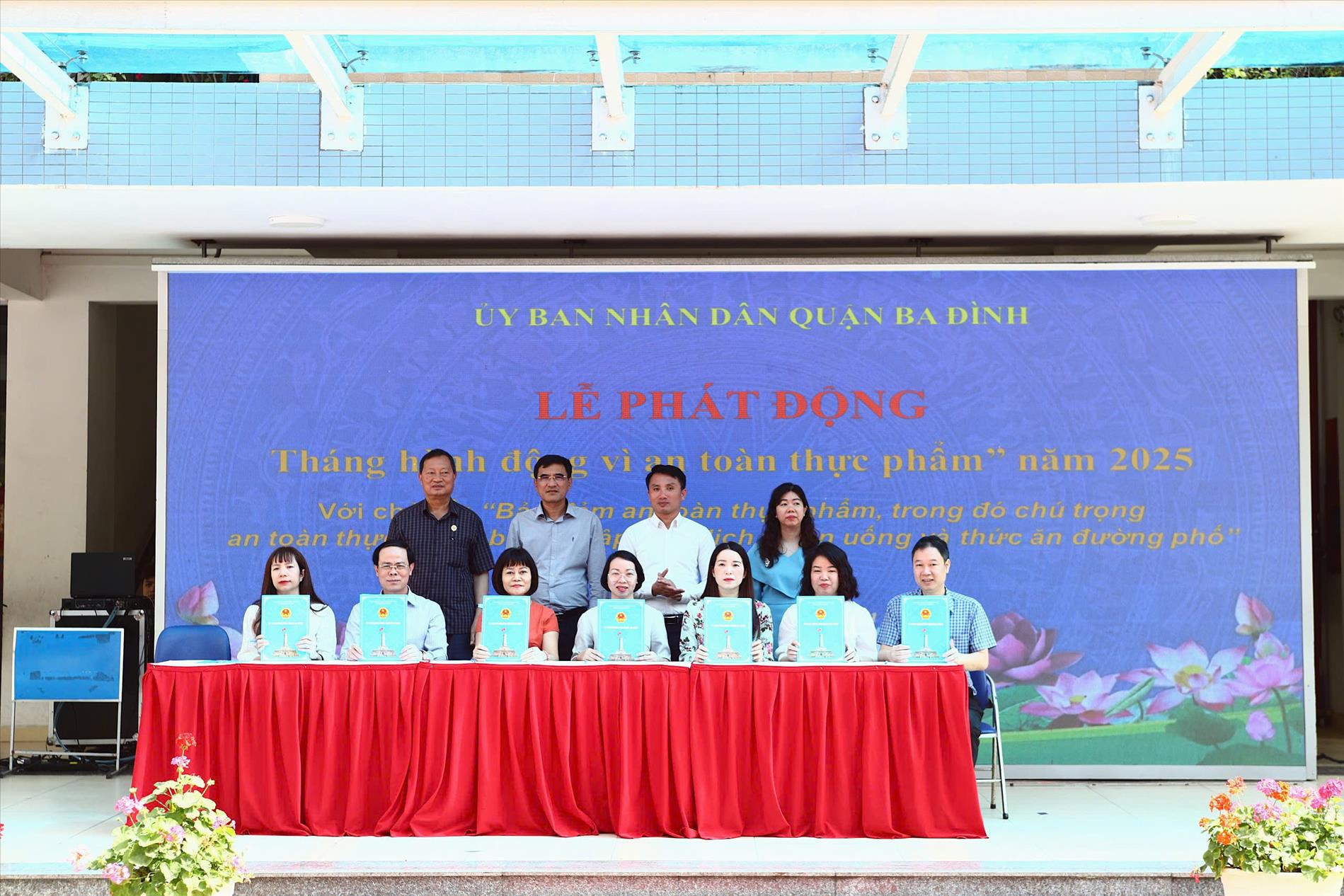 Quận Ba Đình phát động Tháng hành động vì an toàn thực phẩm 2025
