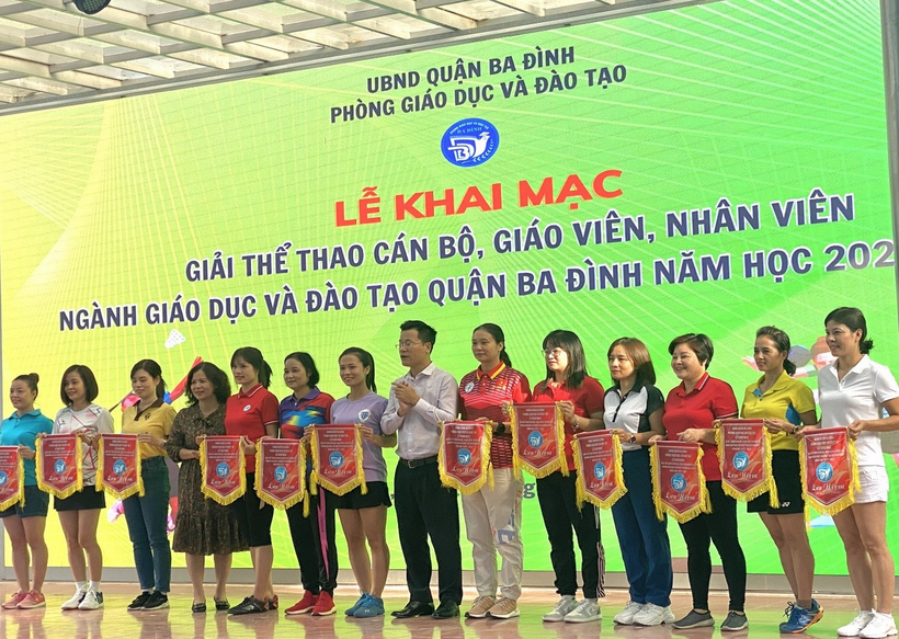 http://c1ngocha.badinh.edu.vn/UploadFinder/images/1(9).jpg
