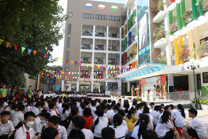 C:\Users\this pc\Downloads\20-11\0H1A5084.JPG