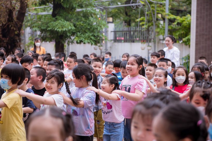 C:\Users\Quang\Desktop\OneDrive_1_6-12-2022\889bca4b-cf2e-46d8-8481-8f5e9648fd52.jpg