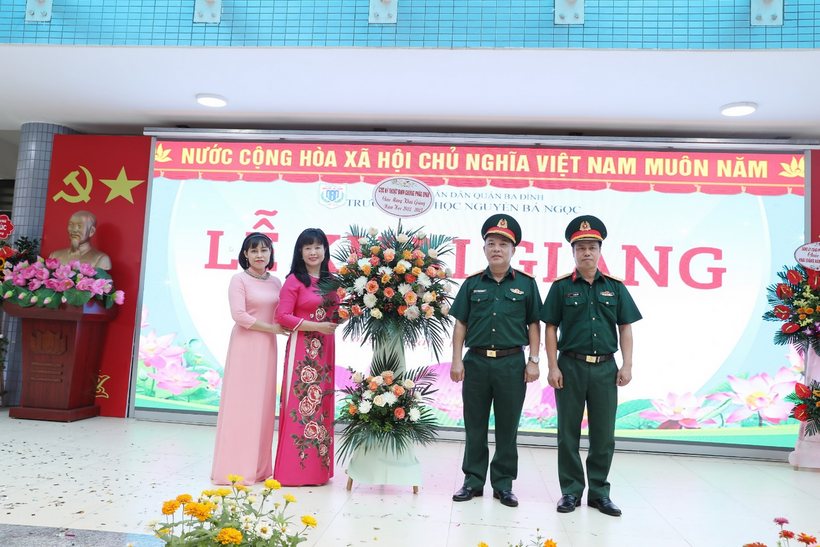 C:\Users\Admin\Desktop\NBN. Khai giảng 2022 - 2023\0H1A0606.JPG