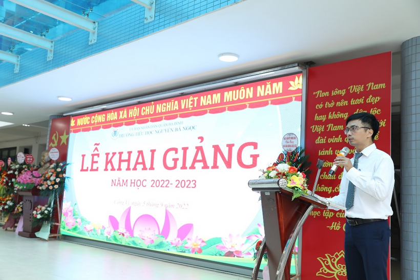 C:\Users\Admin\Desktop\NBN. Khai giảng 2022 - 2023\0H1A0572.JPG