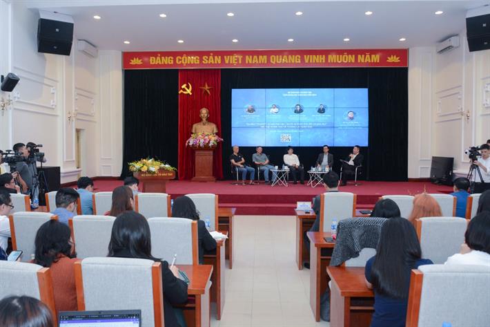 https://moet.gov.vn/content/tintuc/PublishingImages/nvm6626.jpg?RenditionID=1