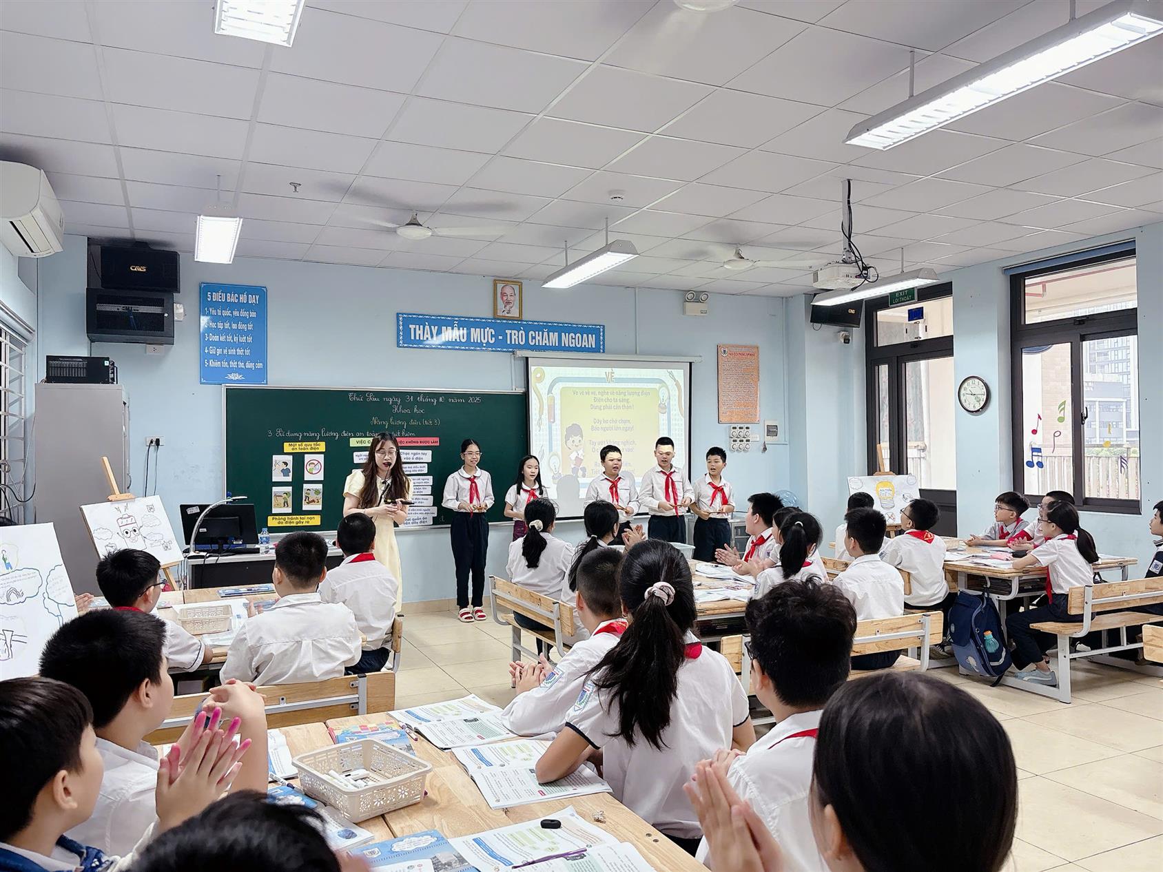 Lớp 5A1 vui học “Năng lượng điện” – Học mà chơi, chơi mà học