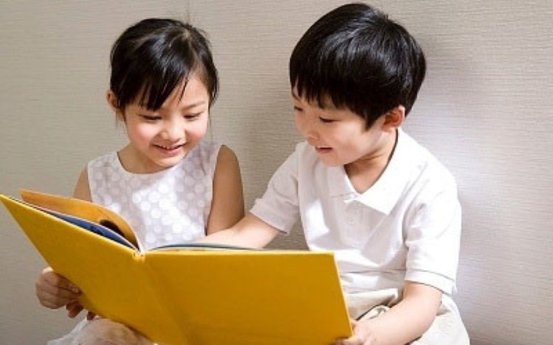 5 cách khơi dậy niềm yêu thích đọc sách ở trẻ